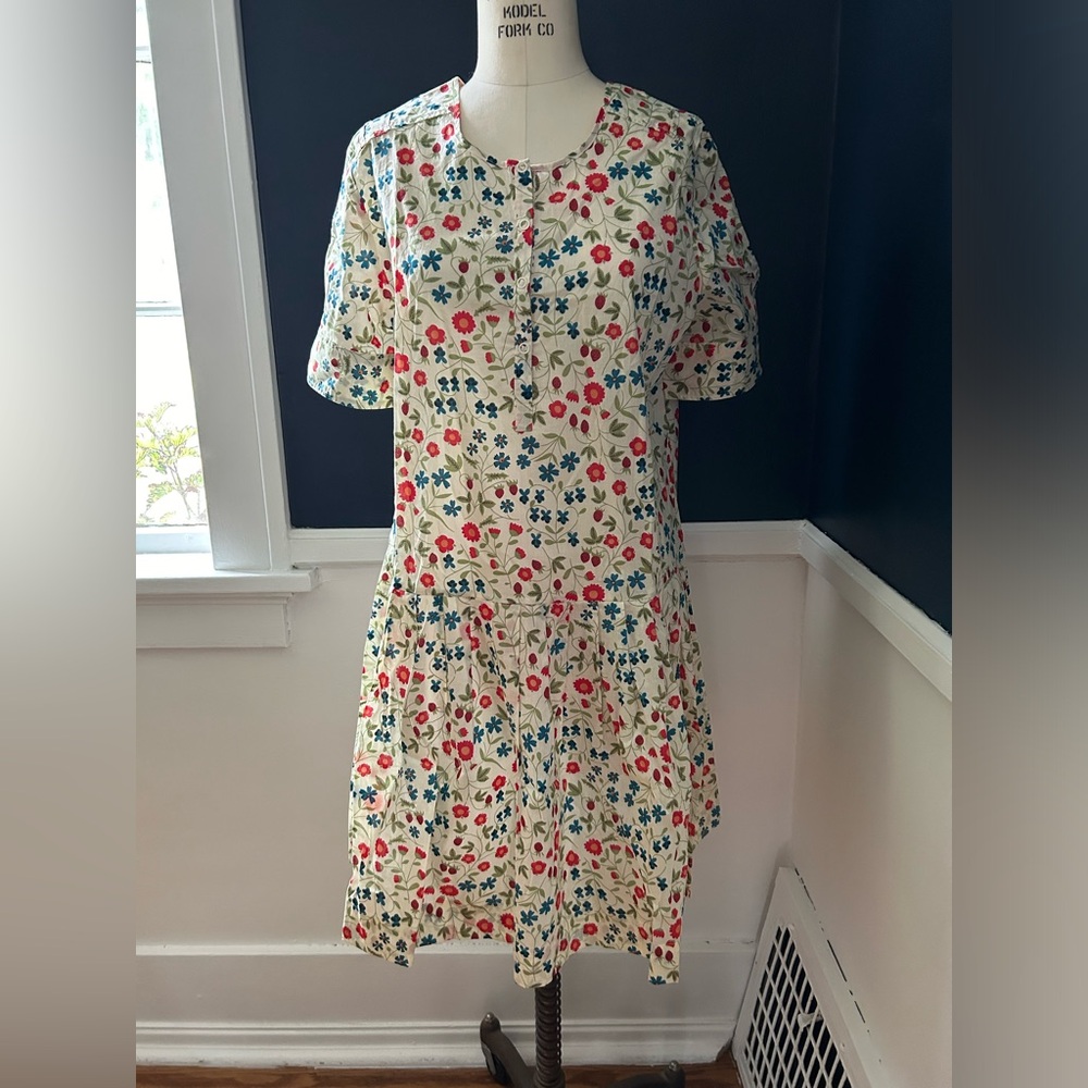 Calypso St Barth floral short sleeved tie back cotton  dress, size Medium, NWT